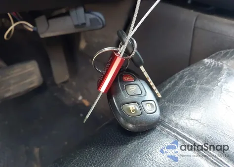 2013 Chevrolet Tahoe Ls z USA, uszkodzony, nr VIN 1GNSCAE0XDR376793